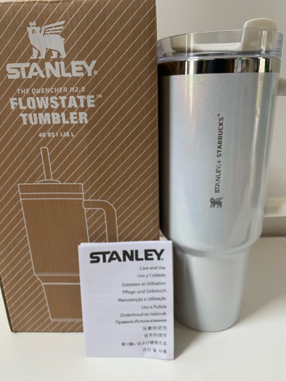 Stanley Iridescent Silver FlowState Tumbler with Clear Lid